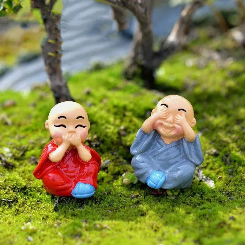4 Pcs/set of Little Monk Resin Crafts Micro Landscape DIY Ornaments Flower Pot Garden Decoration Buddhist Monk Miniature