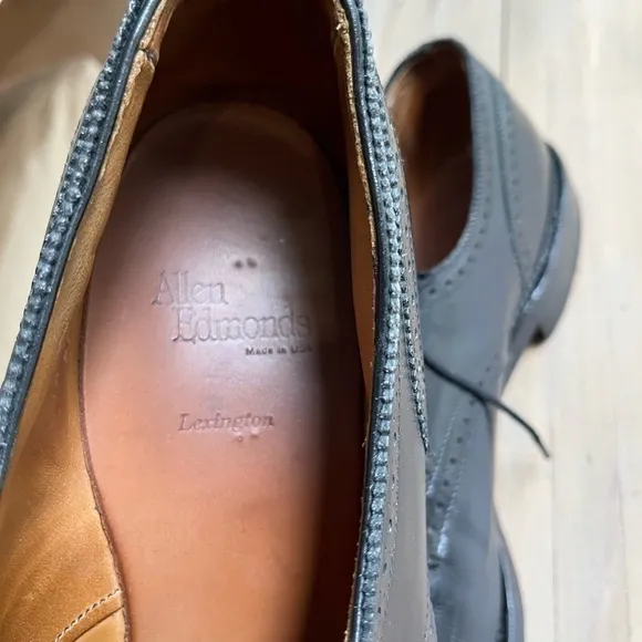 Allen Edmonds “Lexington” Leather Cap Toe Oxfords Size 15