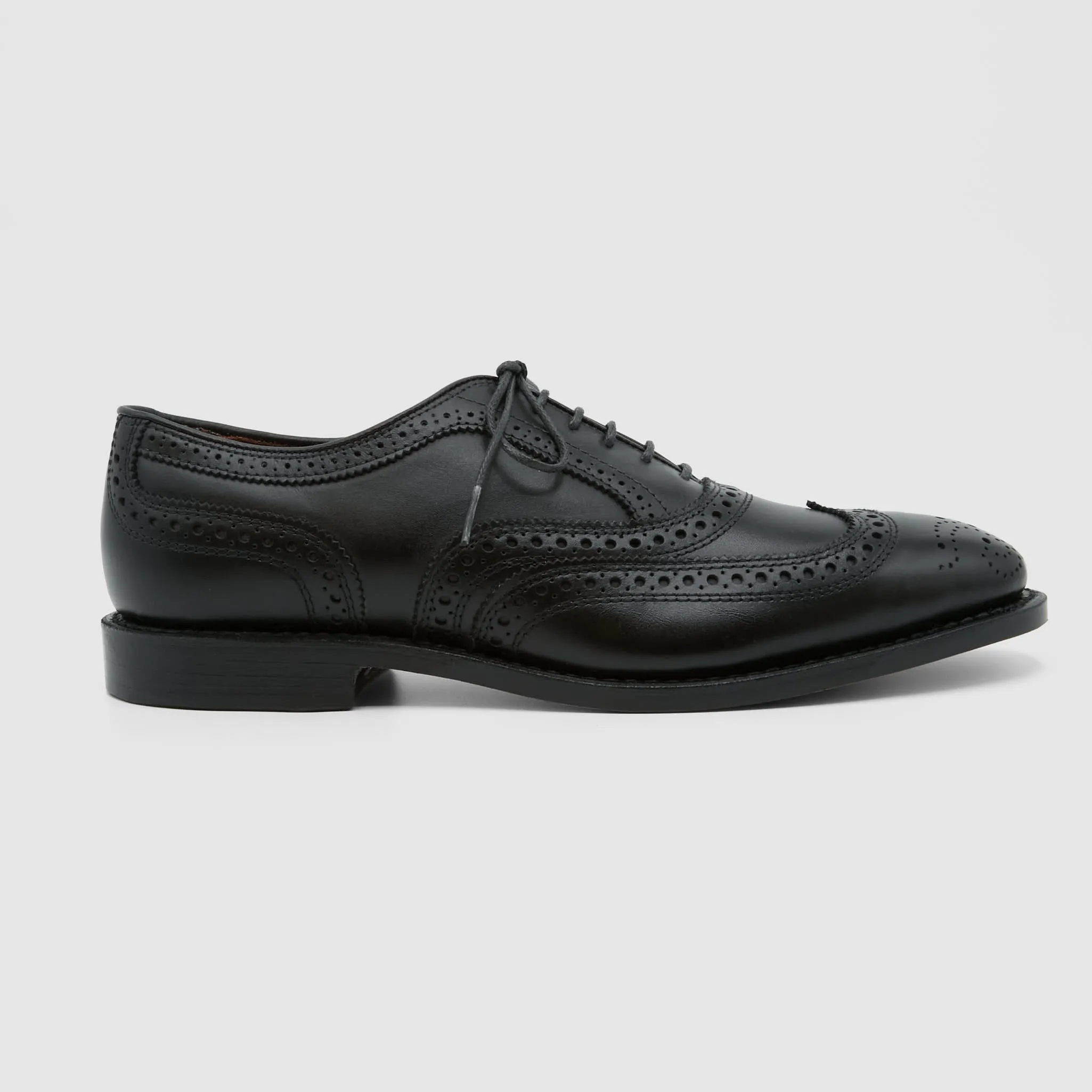 Allen-Edmonds McAllister Wingtip Oxford Shoe