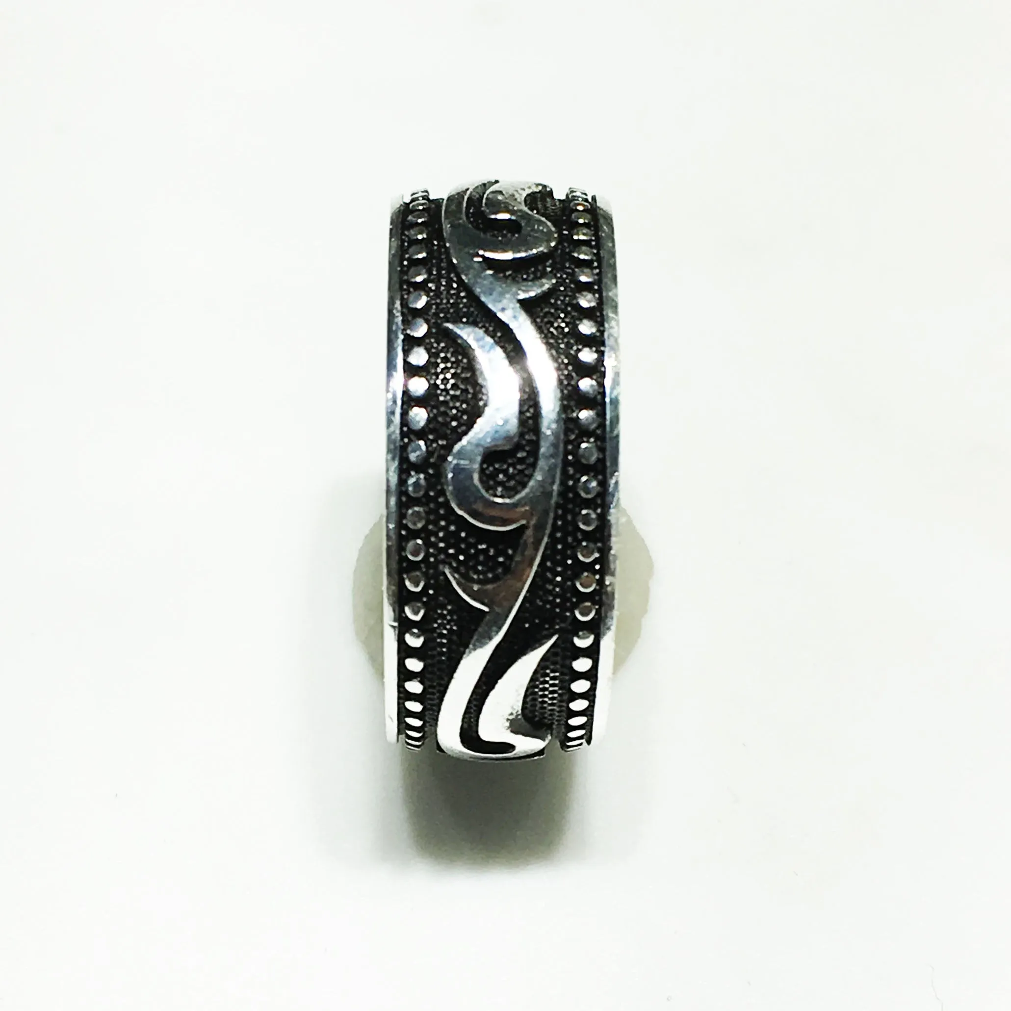 Antique-Finish Horus Eye Motif Band (Silver)
