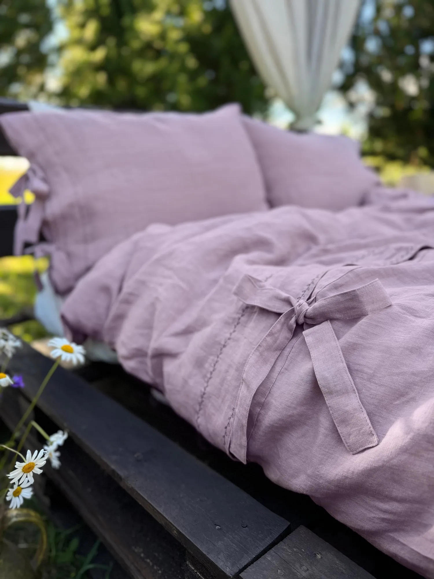 Black Embroidered Linen Duvet Cover with a top closure