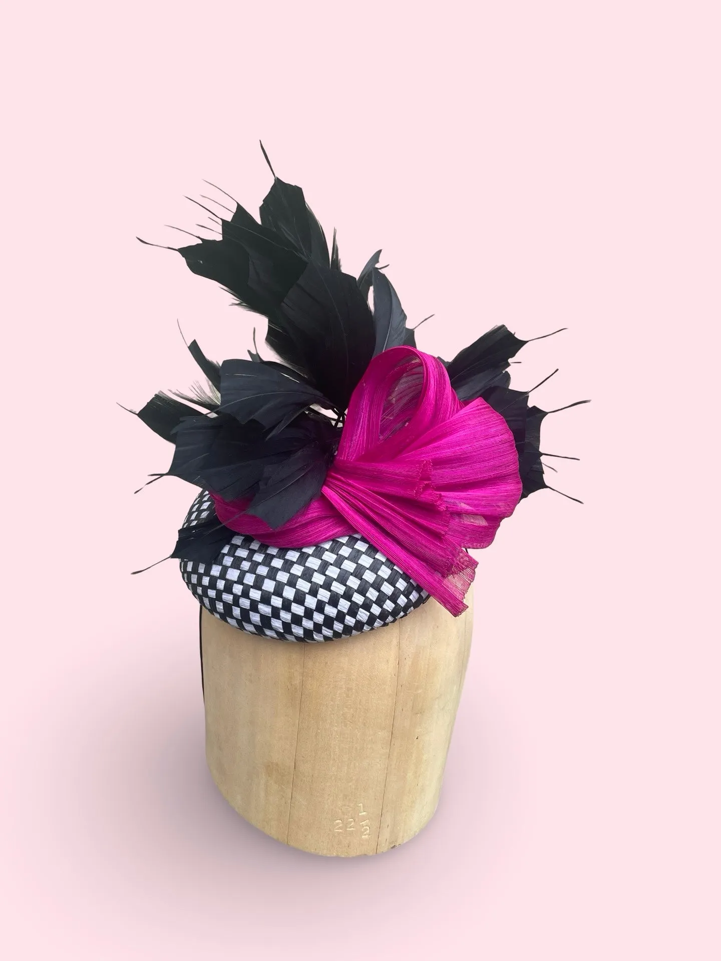Black Lotus - Black & White Check Pill Box Fascinator