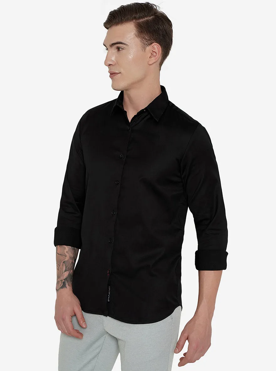 Black Solid Slim Fit Semi Casual Shirt | JadeBlue