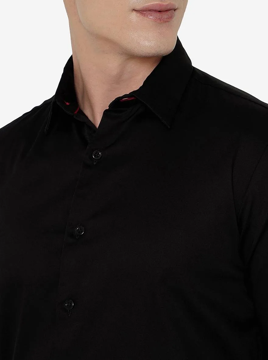 Black Solid Slim Fit Semi Casual Shirt | JadeBlue