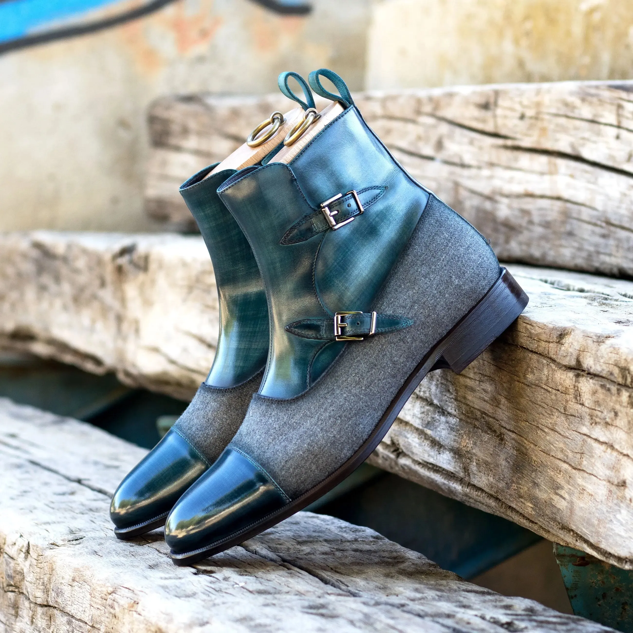 DapperFam Octavian in Turquoise / Light Grey Men's Flannel & Hand-Painted Patina Buckle Boot