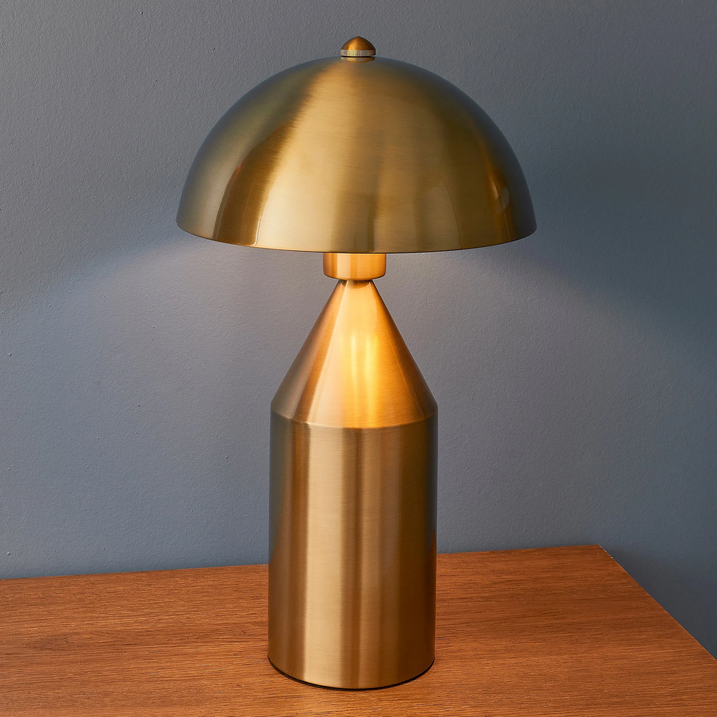 Endon 90522 Nova 1lt Table Antique brass plate 60W E27 GLS (Required)