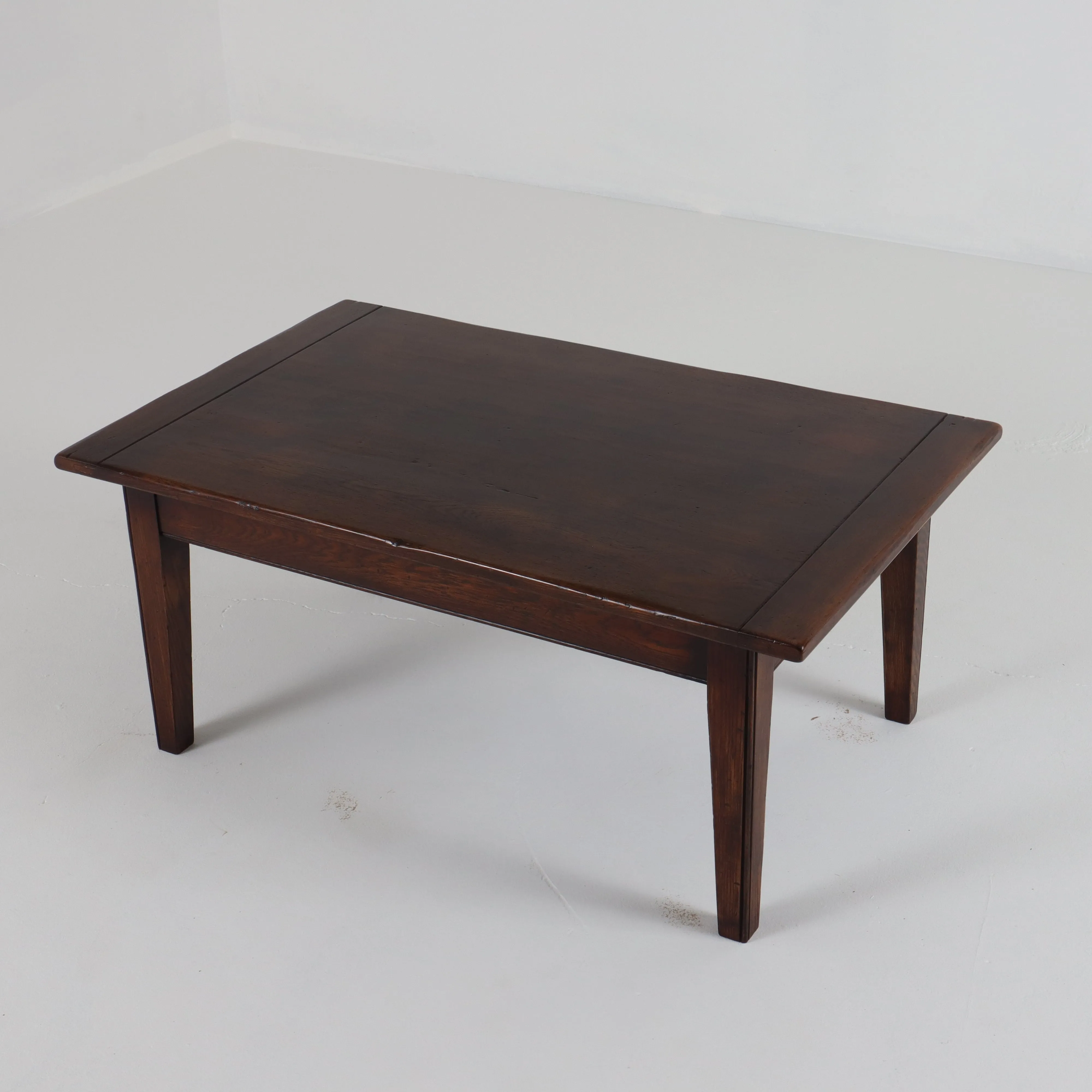 Farmhouse Coffee Table in English Oak w/ Antique Fruitwood Finish