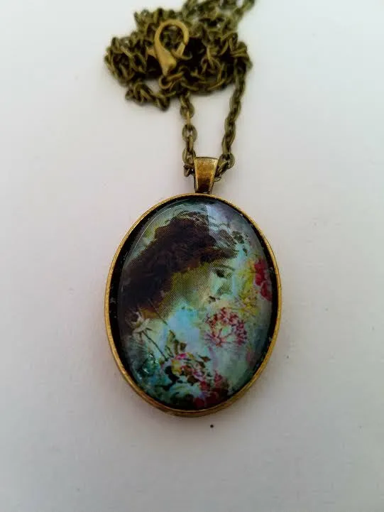 Fleuriste Cabochon Necklace