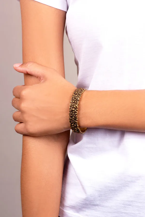 Gucci Lionhead Mane Cuff Bracelet in Antique Gold