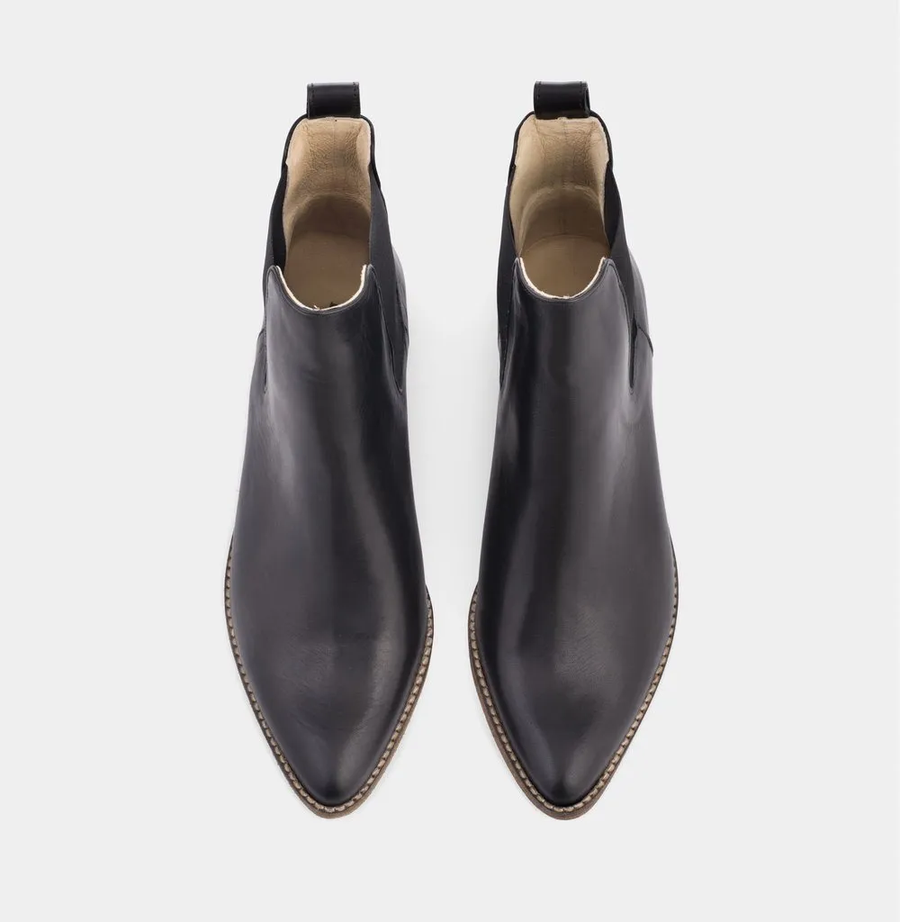 IVYLEE COPENHAGEN  Stella Anilin - Black with Antique Sole