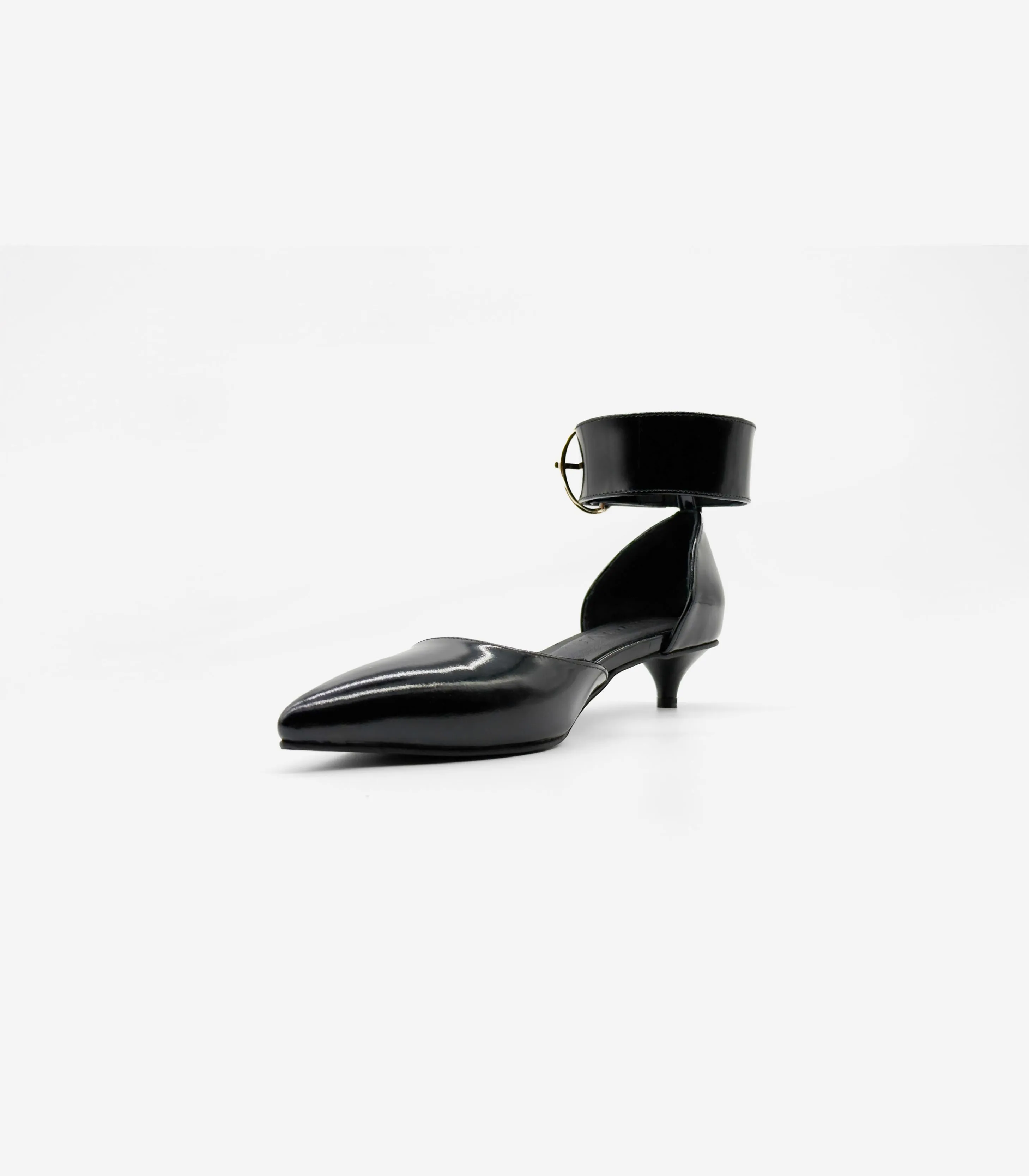 Jayda Shoes - Buckled Kitty Pumps