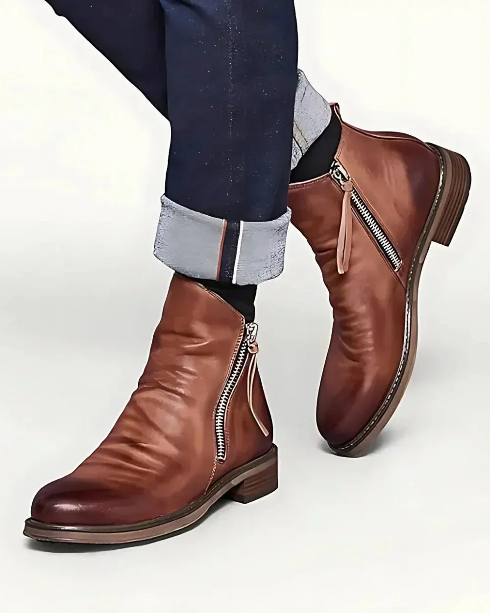 Leonardo | The Elegant Leather Ankle Boots