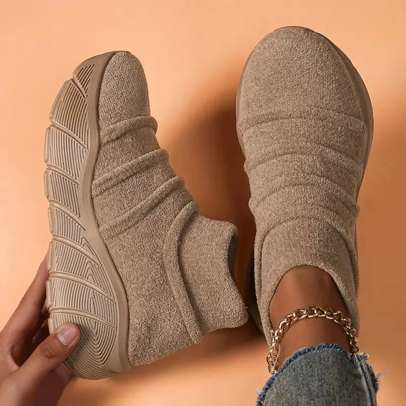 Lightweight Running Shoes With Fleece Lining