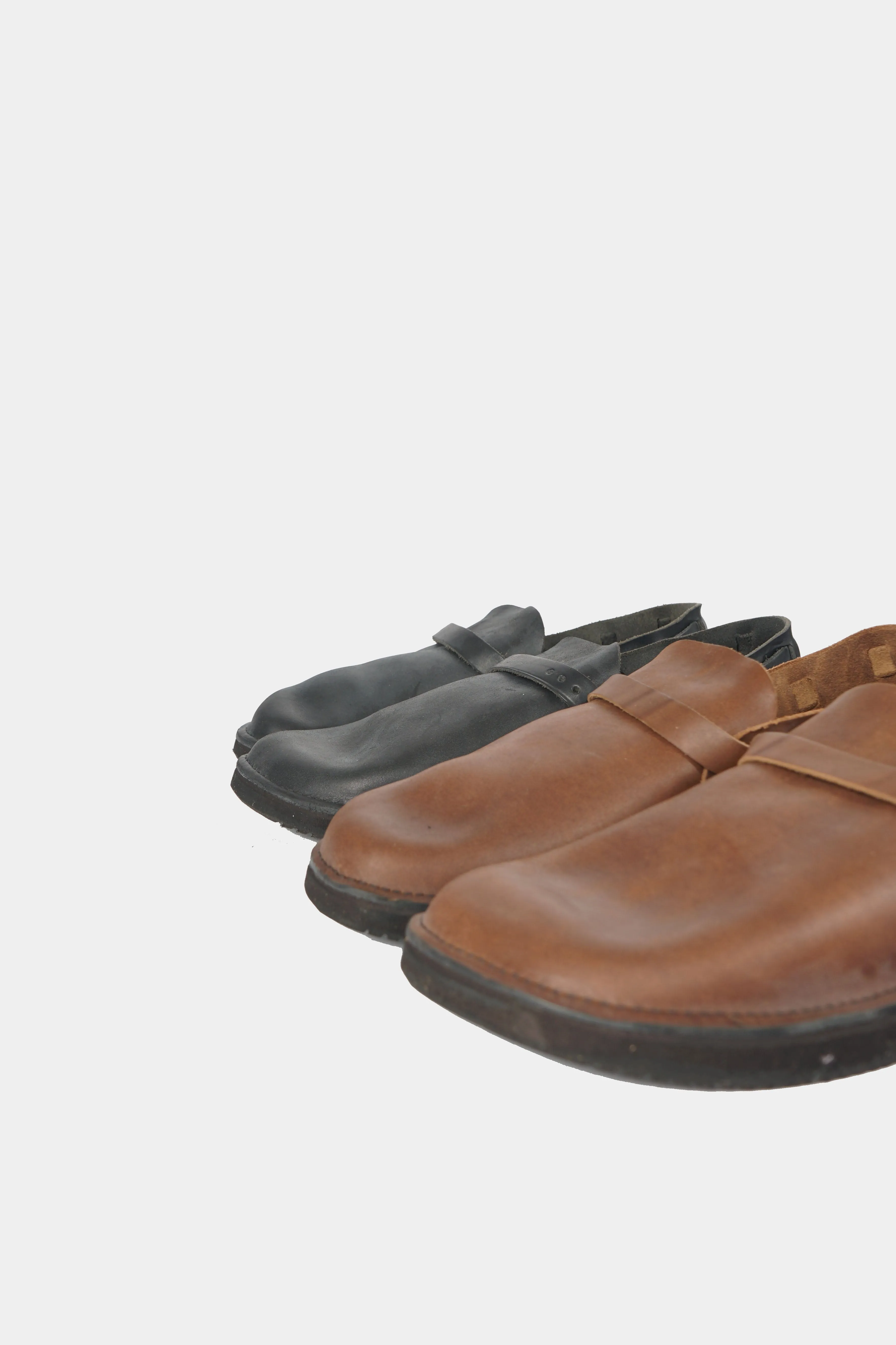 Men's Middle English Black