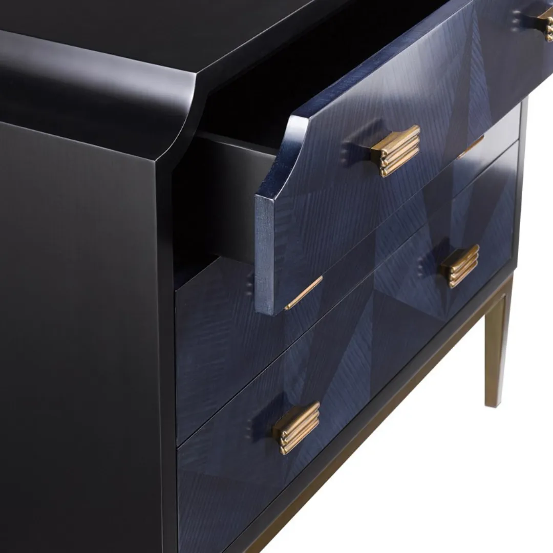 Mer Dresser