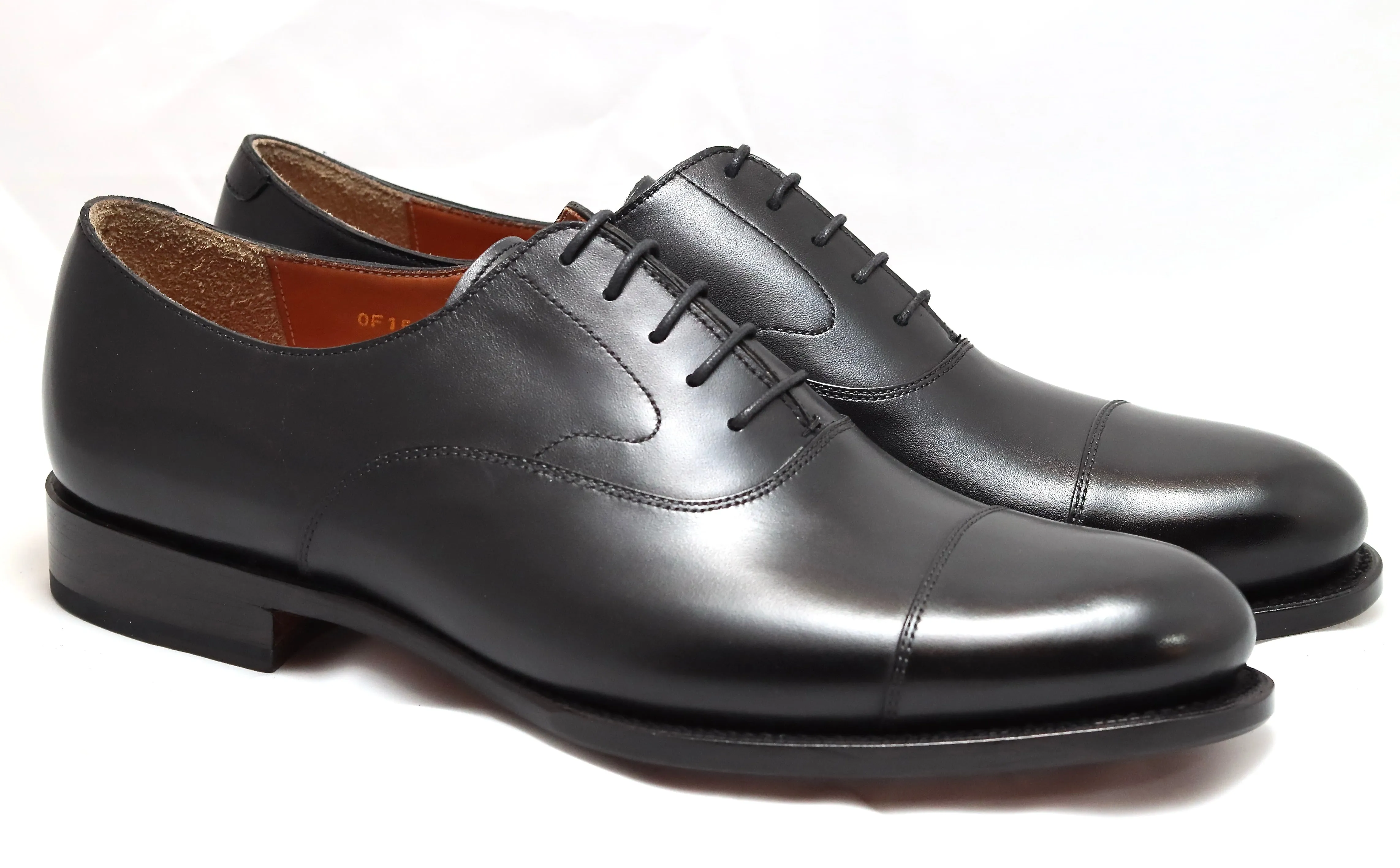 Oxford toecap |  Black  | Calf | wide fit | almond toe
