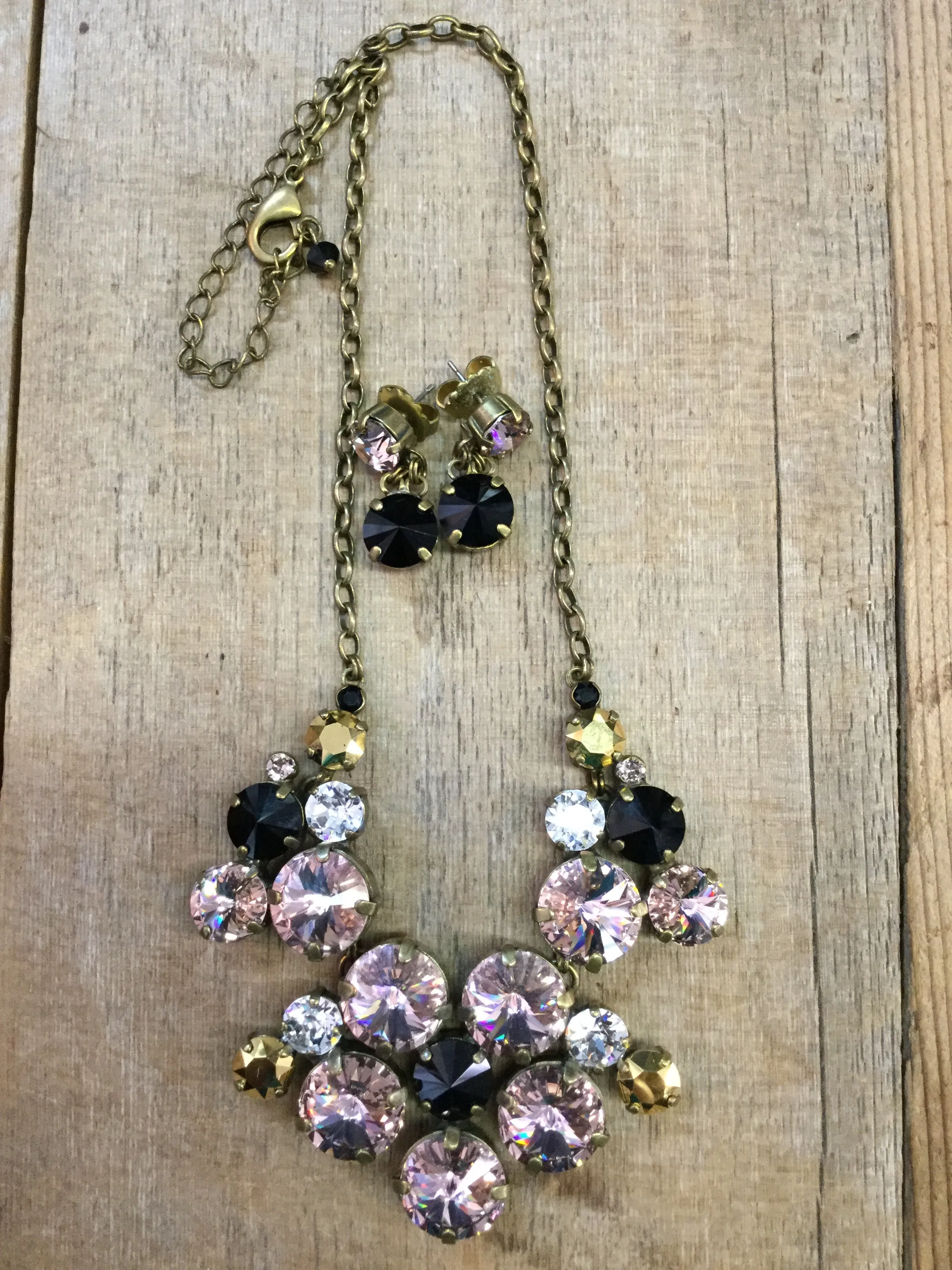 "Black Fringe" Necklace