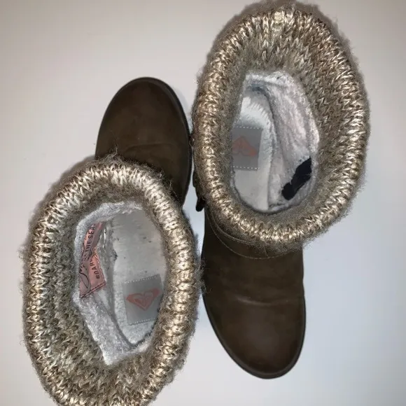 Roxy Scout Bootie 8.5