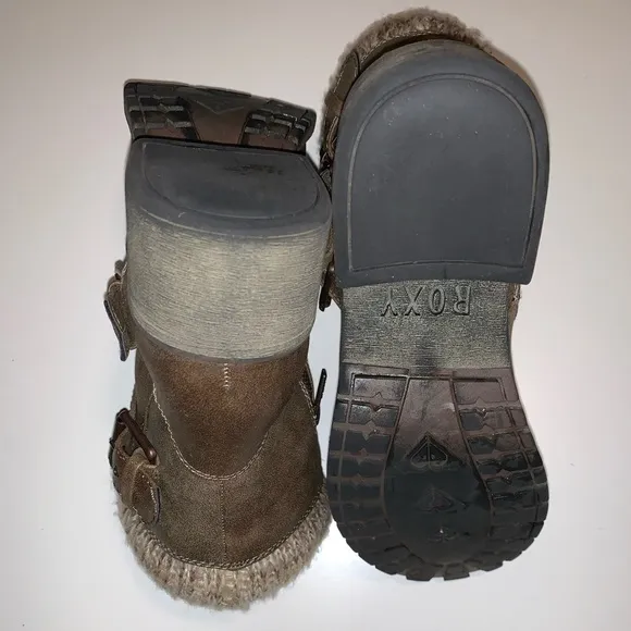 Roxy Scout Bootie 8.5