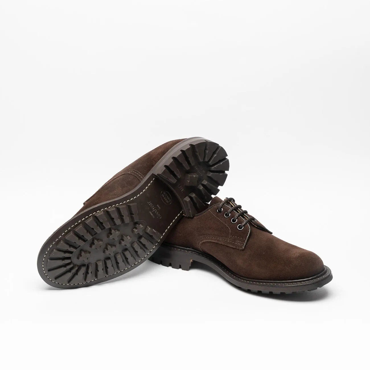 Stringata derby Tricker's Daniel in camoscio marrone (Taglia 5 UK)