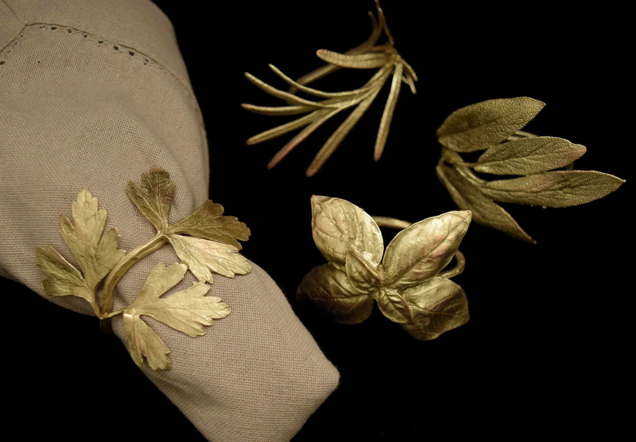 Table Art - Italian Herb Napkin Rings