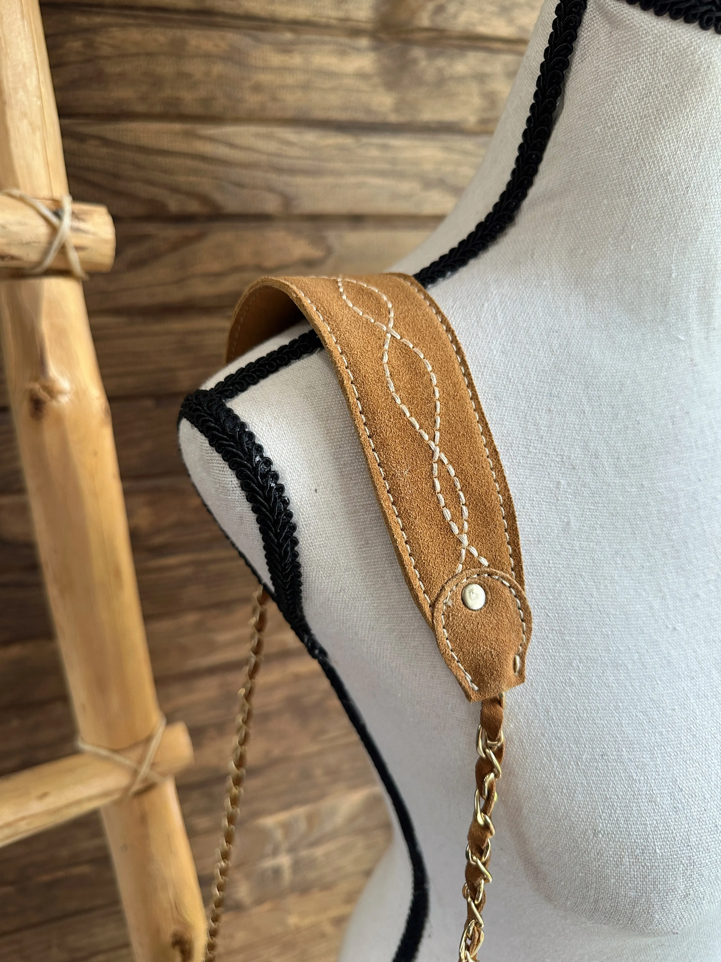 The Boot Stitch Purse - Camel
