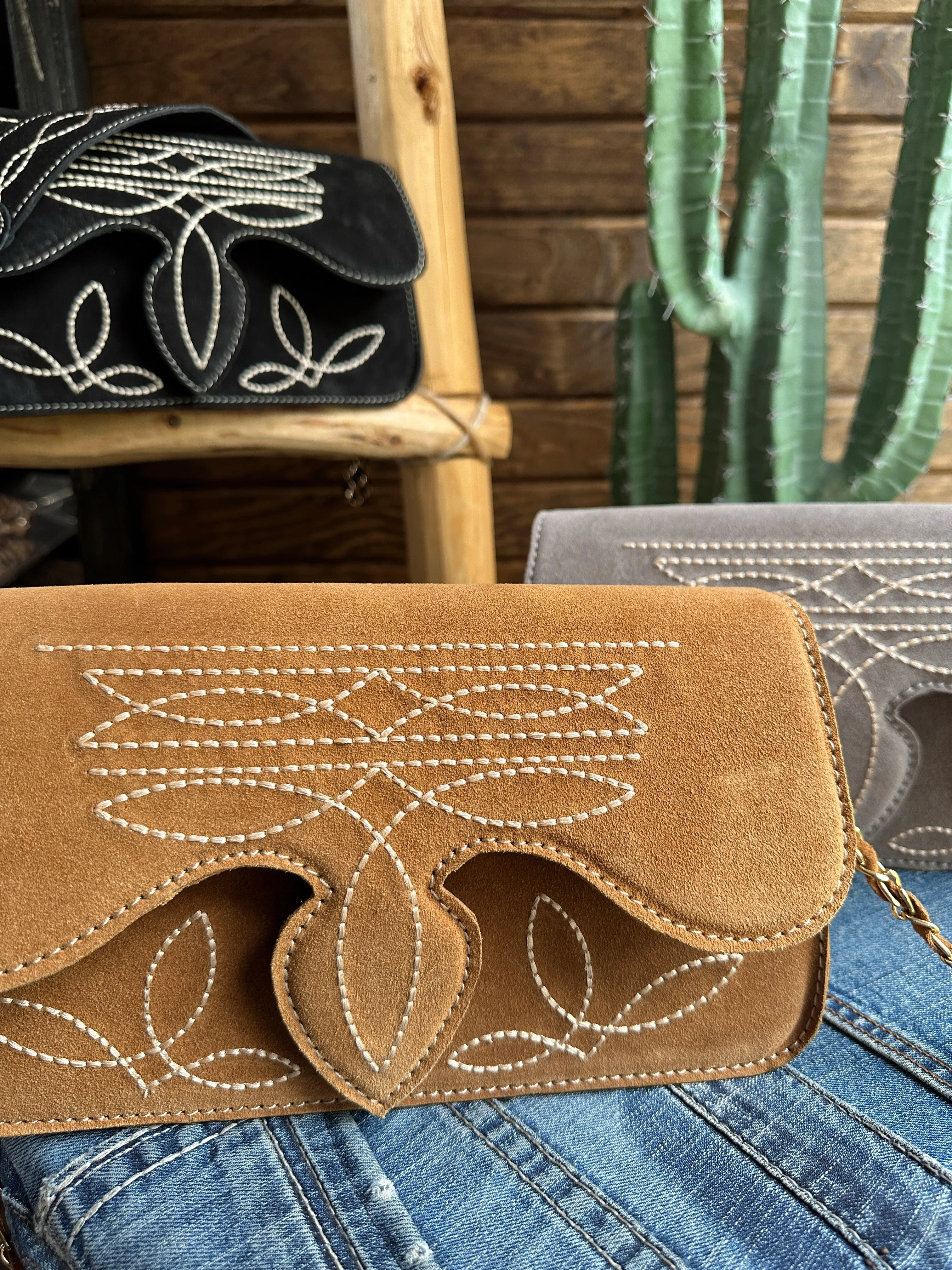 The Boot Stitch Purse - Camel