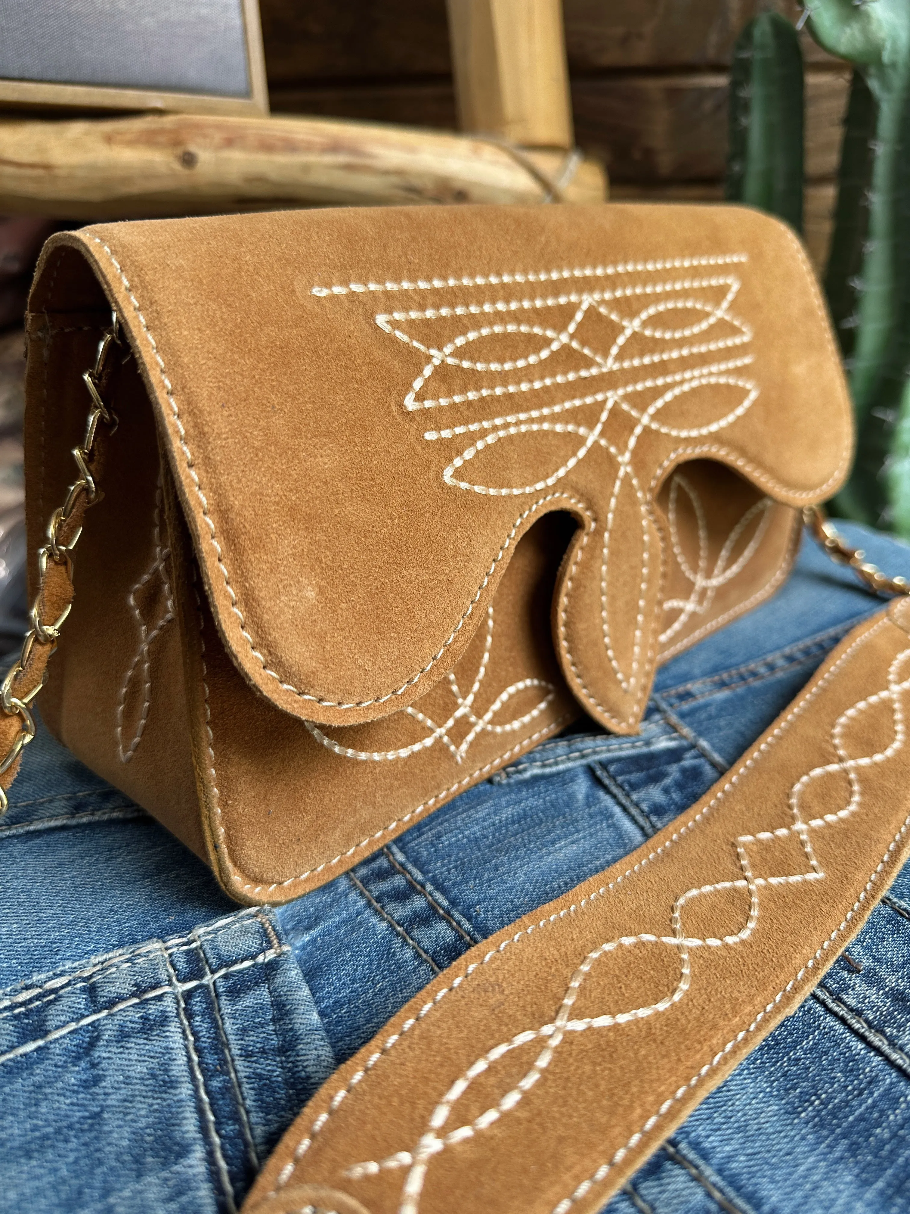 The Boot Stitch Purse - Camel