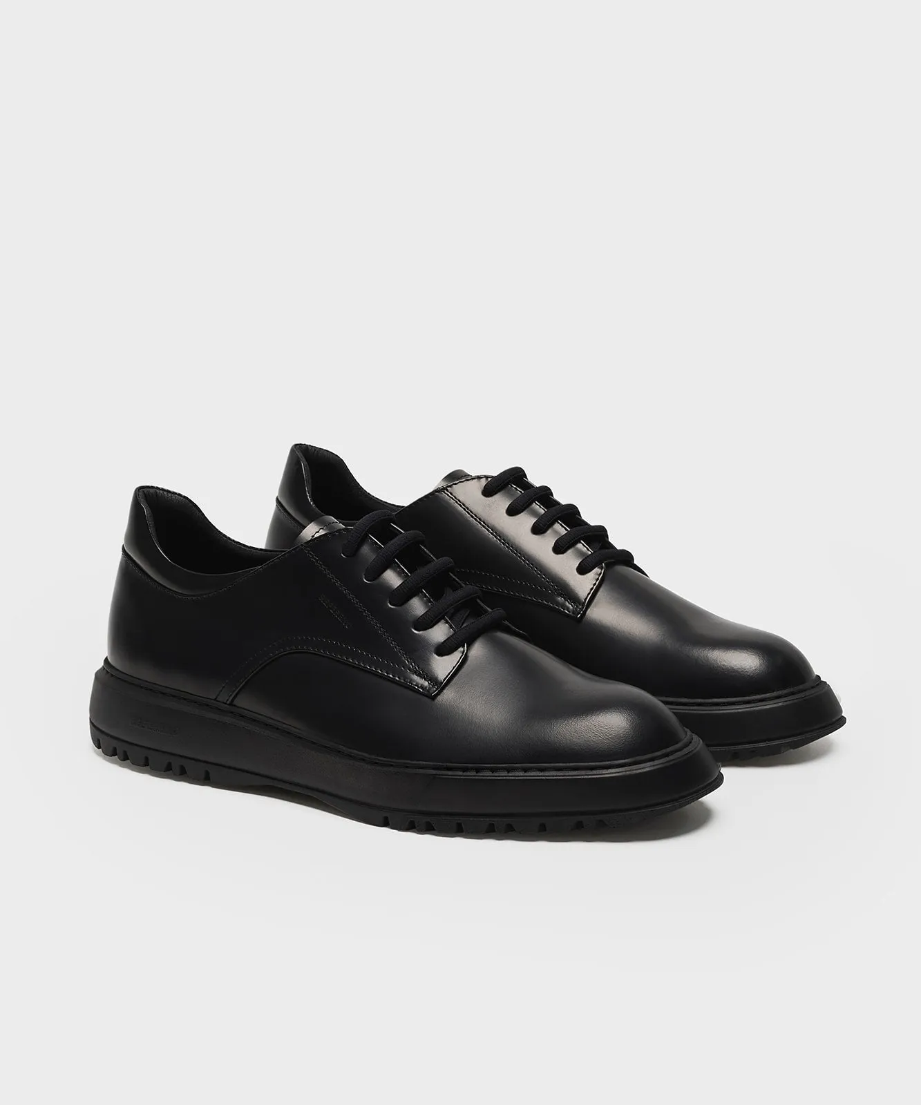The Derby Black Brushed Leather
