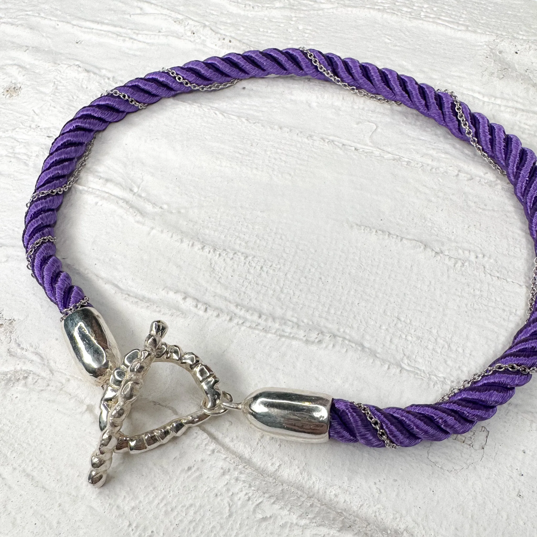 The Garden Key chocker necklace