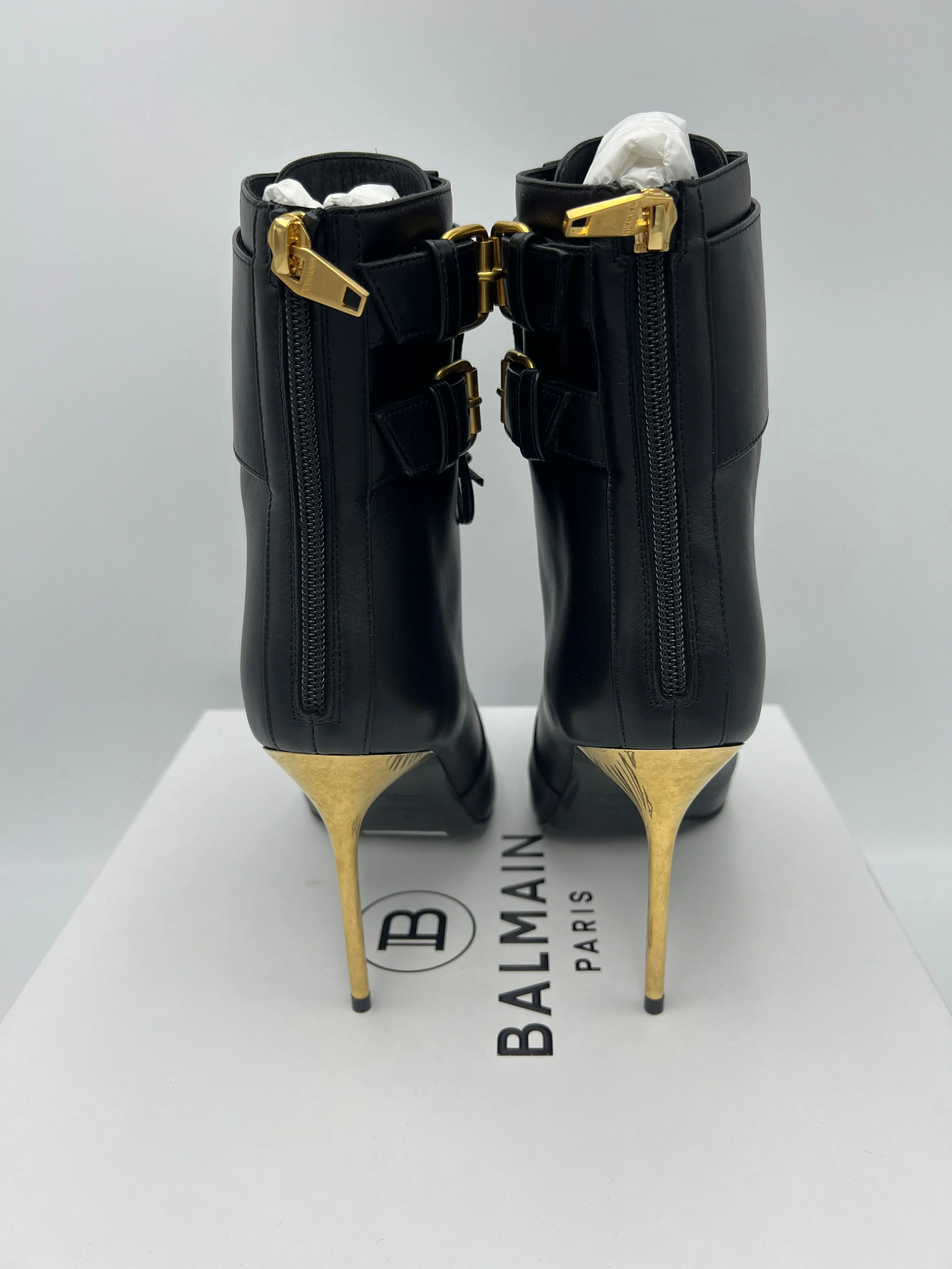 Uria Leather Ankle Boots