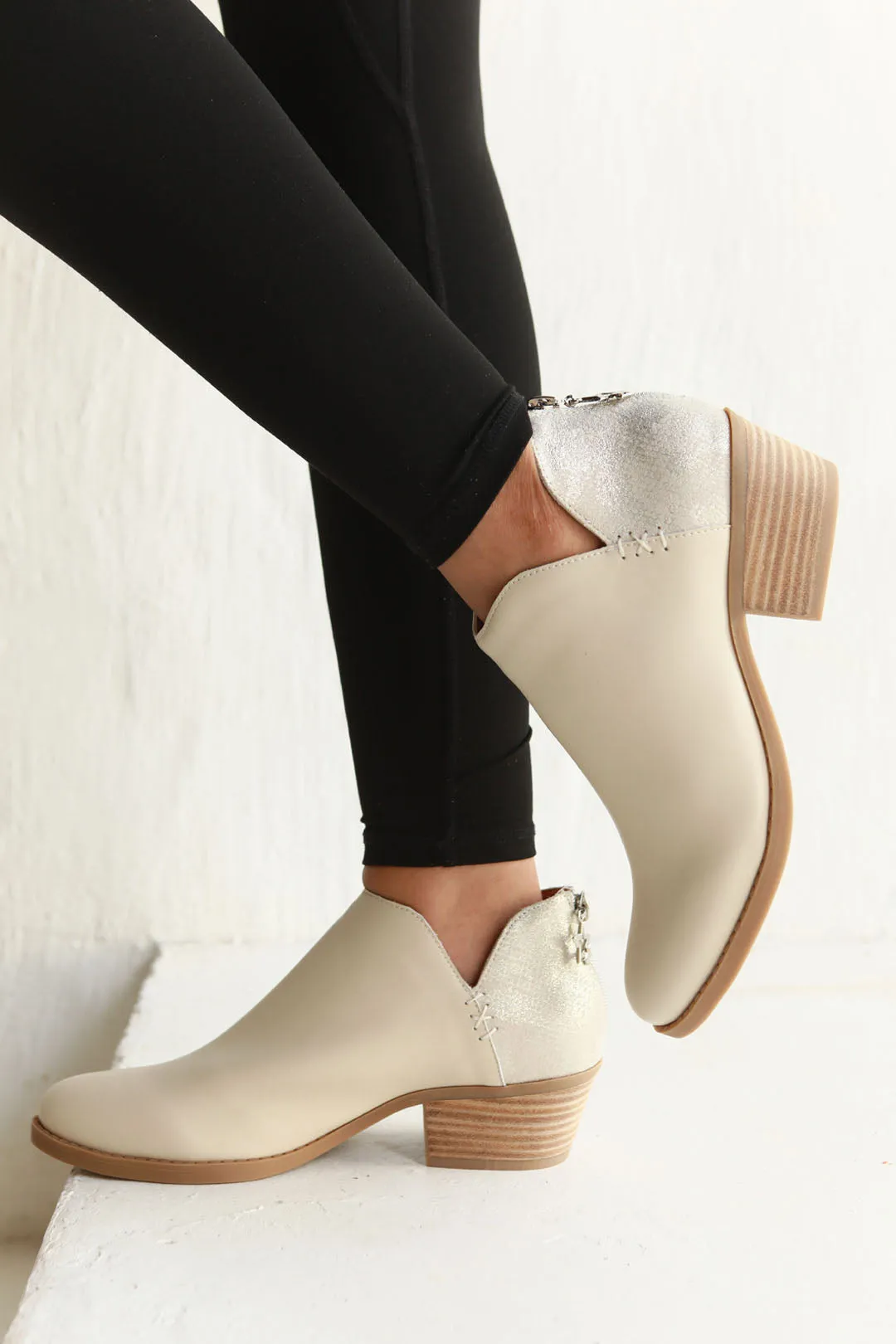 Yara Cream   Champagne